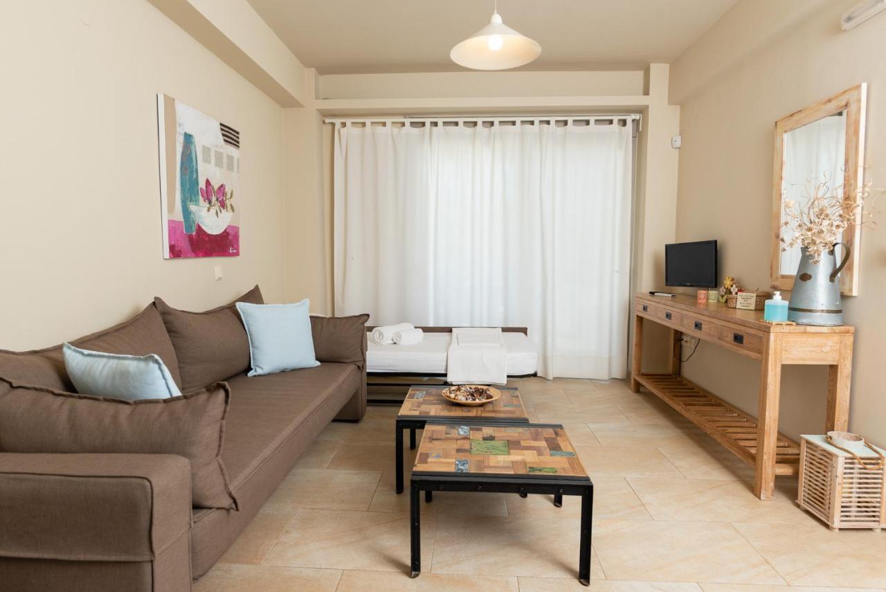 Aelia Home Suites Маратополис Екстериор снимка