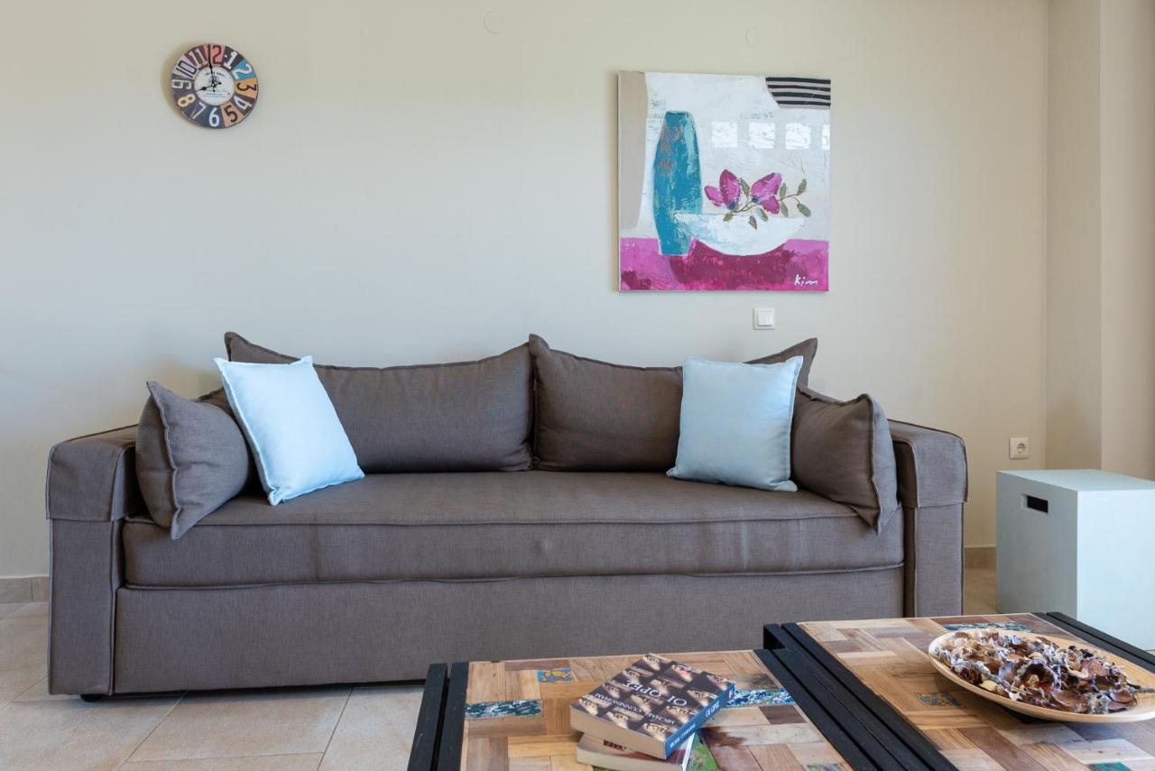 Aelia Home Suites Маратополис Екстериор снимка