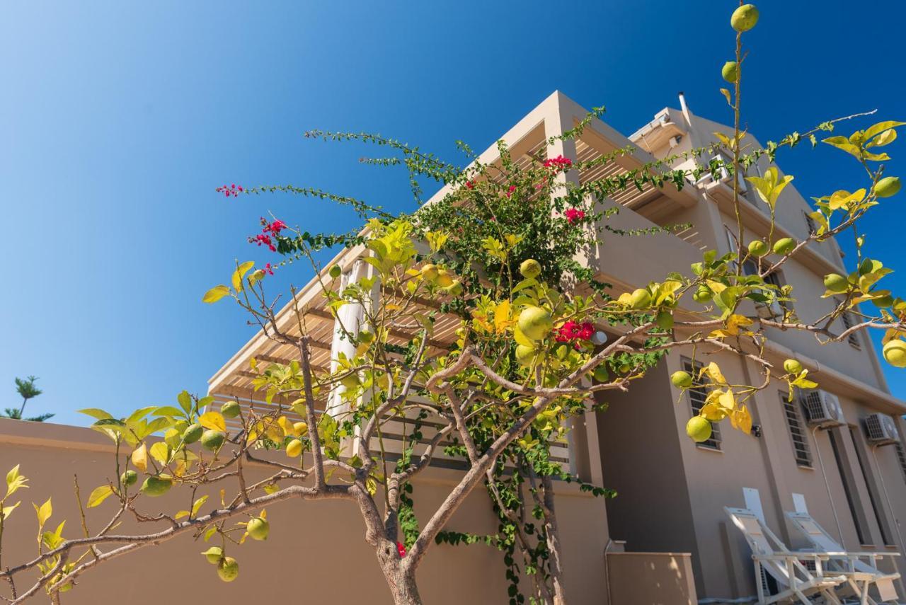 Aelia Home Suites Маратополис Екстериор снимка